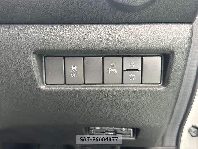 Suzuki SWIFT 2024-05 8218199-14
