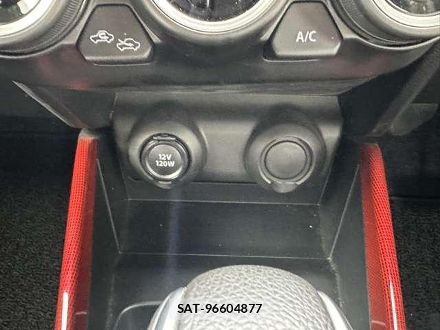 Suzuki SWIFT 2024-05 8218199-6
