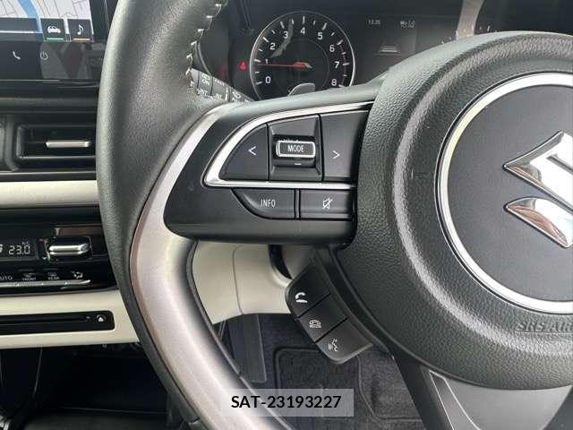Suzuki SWIFT 2024-04 8218225-17