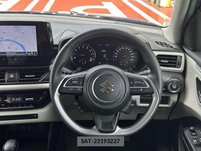 Suzuki SWIFT 2024-04 8218225-7