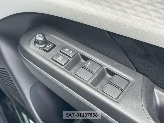 Suzuki SWIFT 2024-09 8218227-12