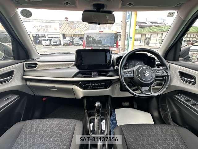 Suzuki SWIFT 2024-09 8218227-2