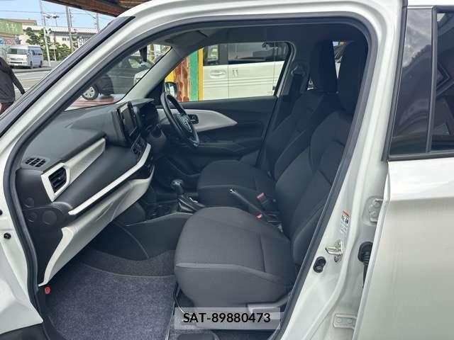Suzuki SWIFT 2024-08 8218229-4