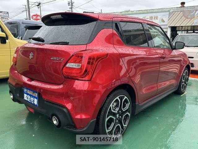 Suzuki SWIFT 2024-04 8218257-3