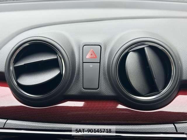 Suzuki SWIFT 2024-04 8218257-6