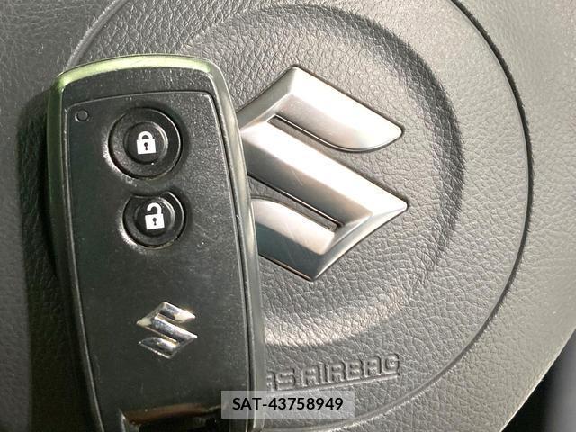 Suzuki SWIFT 2008-03 8218319-4