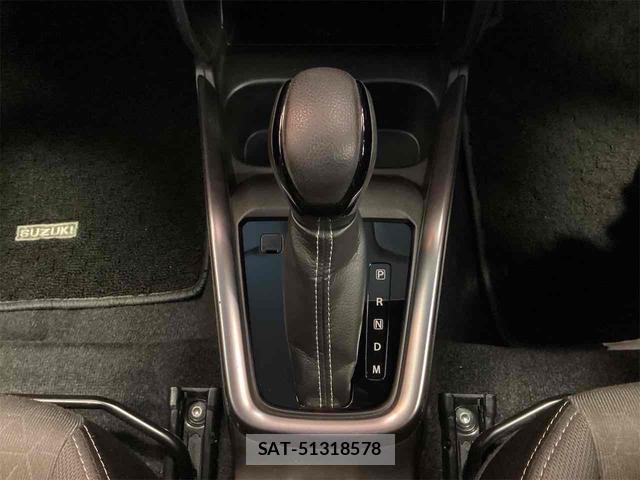 Suzuki SWIFT 2024-01 8218684-6