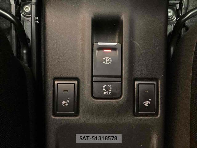 Suzuki SWIFT 2024-01 8218684-7