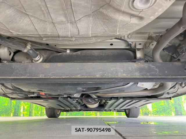 Suzuki SWIFT 2017-07 8219550-18