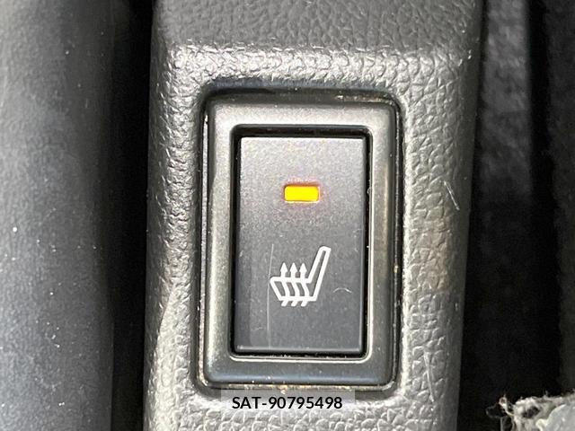 Suzuki SWIFT 2017-07 8219550-5