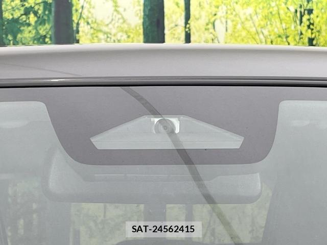 Suzuki SWIFT 2024-07 8220109-4