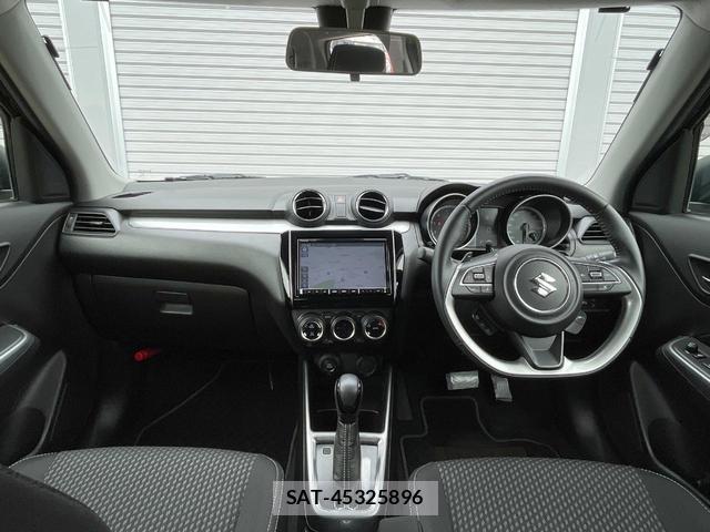 Suzuki SWIFT 2023-04 8221188-1