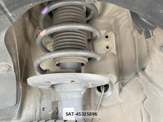Suzuki SWIFT 2023-04 8221188-19