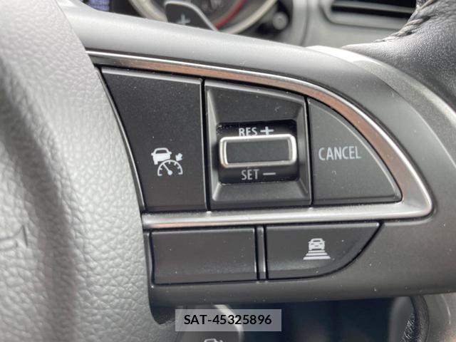 Suzuki SWIFT 2023-04 8221188-4
