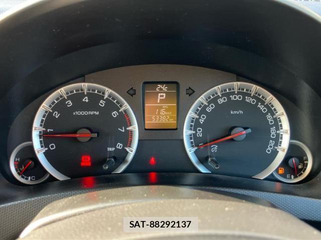 Suzuki SWIFT 2015-11 8221364-13
