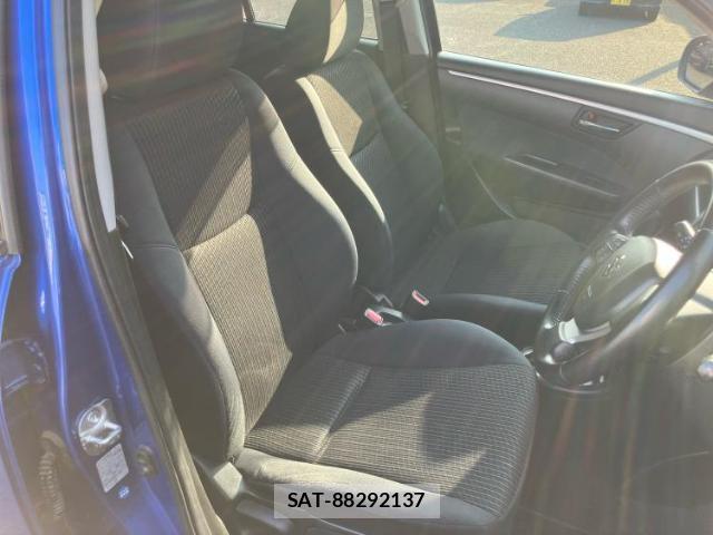 Suzuki SWIFT 2015-11 8221364-3