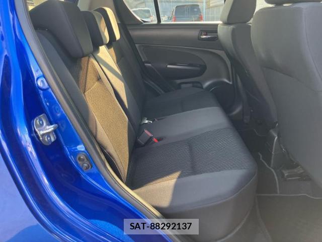 Suzuki SWIFT 2015-11 8221364-4