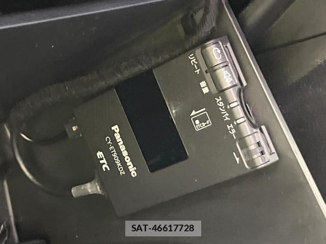 Suzuki SWIFT 2012-03 8222115-6