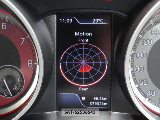 Suzuki SWIFT 2023-02 8222720-11