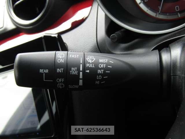 Suzuki SWIFT 2023-02 8222720-16