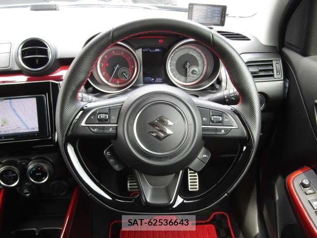 Suzuki SWIFT 2023-02 8222720-3