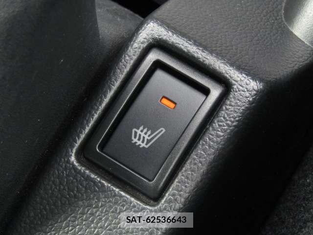 Suzuki SWIFT 2023-02 8222720-5