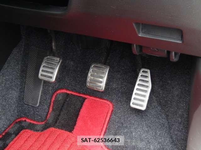 Suzuki SWIFT 2023-02 8222720-7