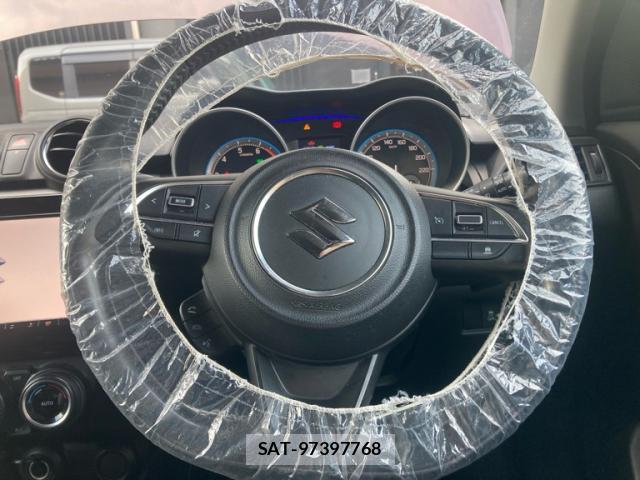 Suzuki SWIFT 2017-11 8223089-6