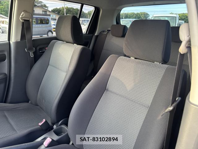 Suzuki SWIFT 2010-02 8224432-18