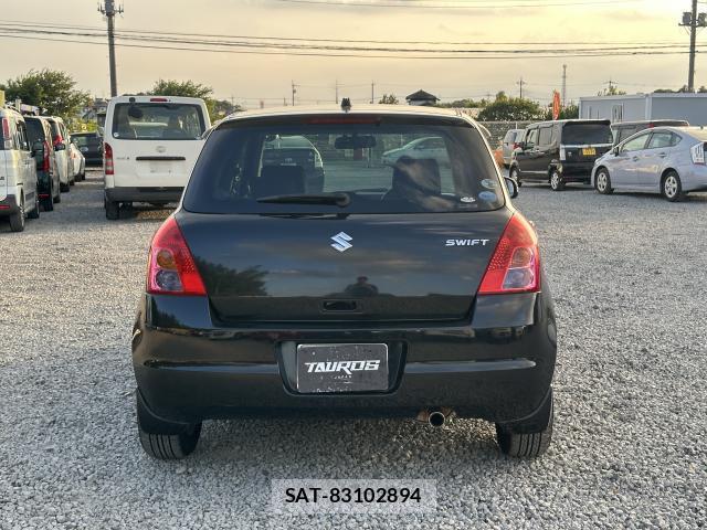 Suzuki SWIFT 2010-02 8224432-2
