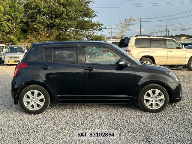 Suzuki SWIFT 2010-02 8224432-3