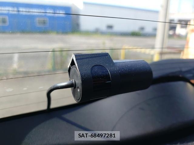 Suzuki SWIFT 2023-07 8224894-17