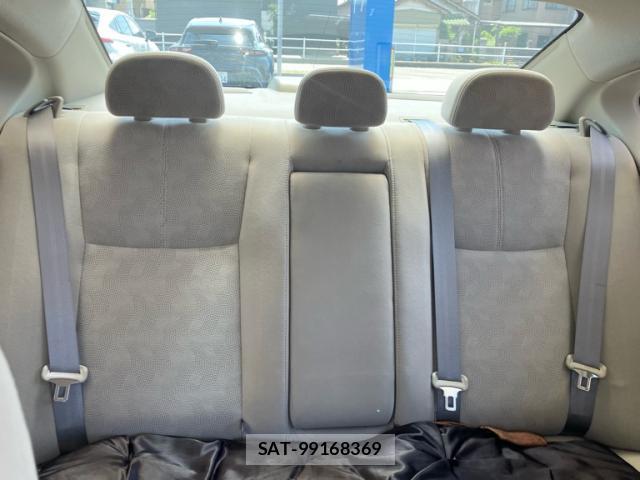 Nissan Sylphy 2015-02 8219598-19
