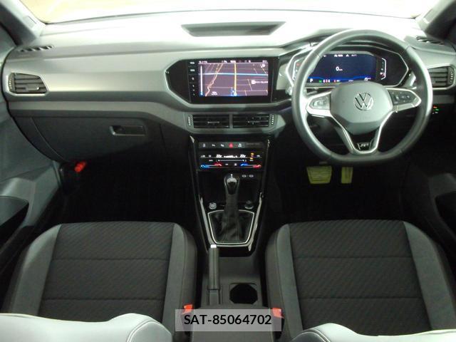 VolksWagen T-CROSS 2024-07 8218342-3