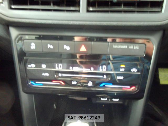 VolksWagen T-CROSS 2023-07 8218350-11