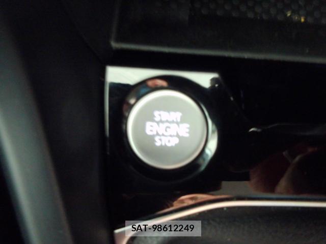 VolksWagen T-CROSS 2023-07 8218350-7