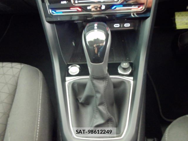 VolksWagen T-CROSS 2023-07 8218350-8