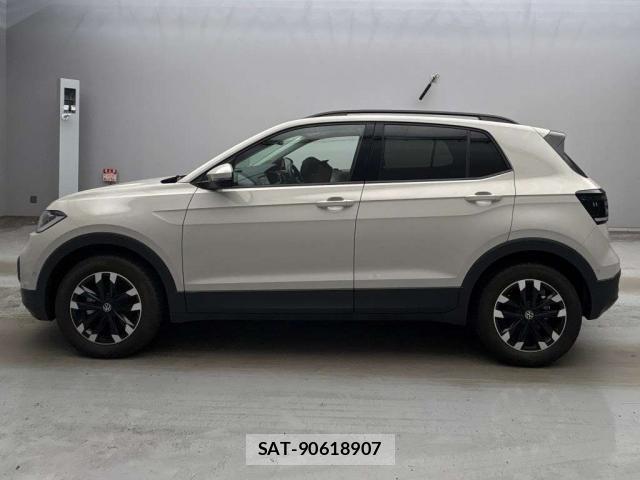 VolksWagen T-CROSS 2023-08 8219049-12