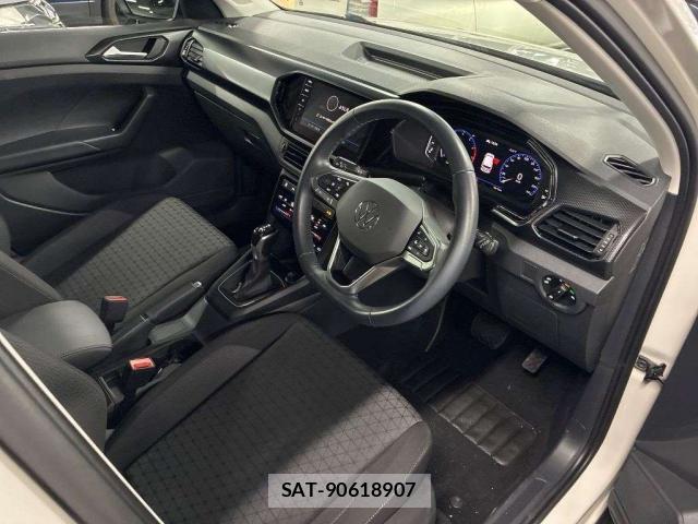 VolksWagen T-CROSS 2023-08 8219049-3
