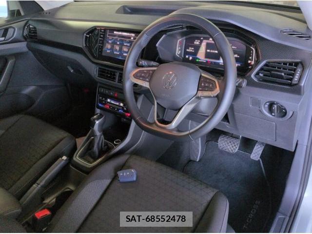 VolksWagen T-CROSS 2023-08 8221222-5
