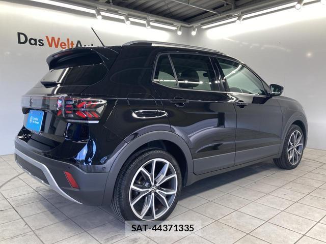 VolksWagen T-CROSS 2025-03 8222476-15