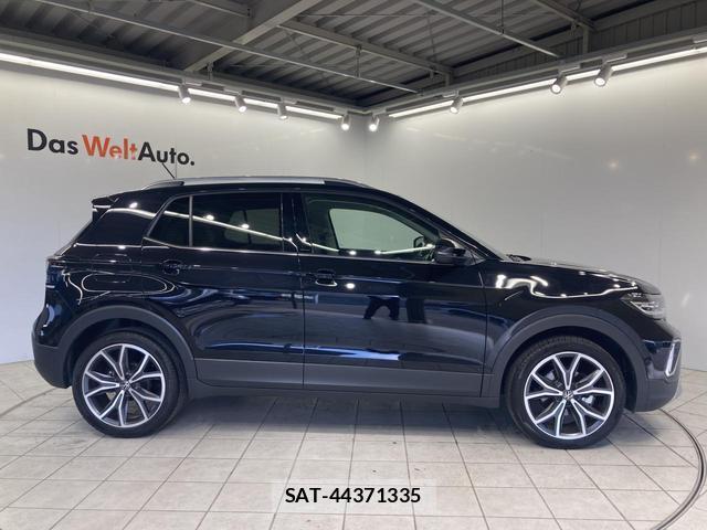 VolksWagen T-CROSS 2025-03 8222476-17