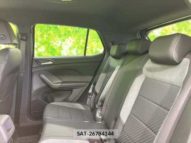 VolksWagen T-CROSS 2021-11 8225312-6