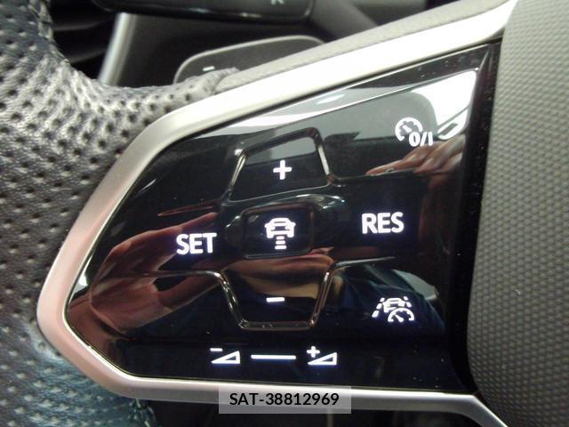 VolksWagen T-ROC 2022-12 8218340-7