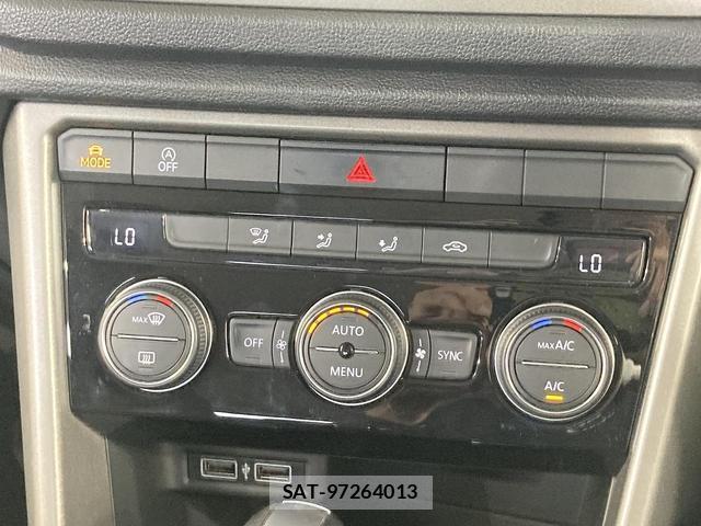 VolksWagen T-ROC 2021-01 8222471-10