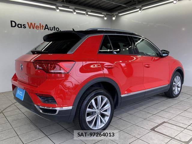 VolksWagen T-ROC 2021-01 8222471-19