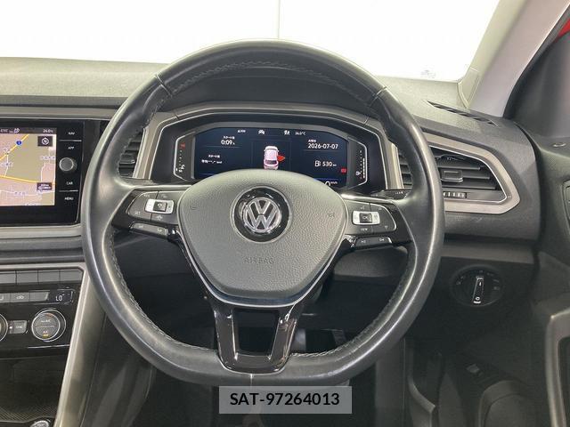 VolksWagen T-ROC 2021-01 8222471-2