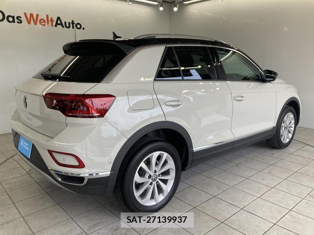 VolksWagen T-ROC 2026-02 8222477-16