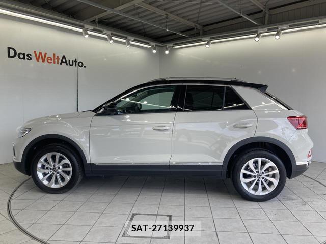 VolksWagen T-ROC 2026-02 8222477-18