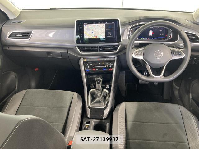 VolksWagen T-ROC 2026-02 8222477-2
